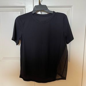 Lululemon Black Short Sleeve Shirt